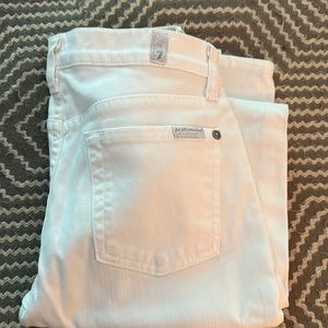 7 For All Mankind The Slim Cigarette White Skinny Jeans  Size 25. Like new.